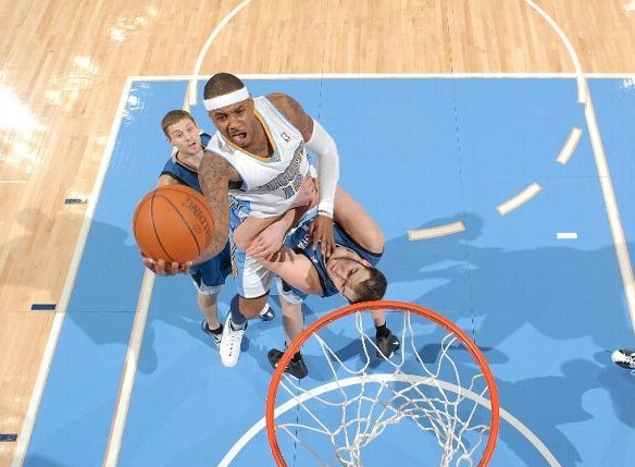 球场不是格 球场不是格