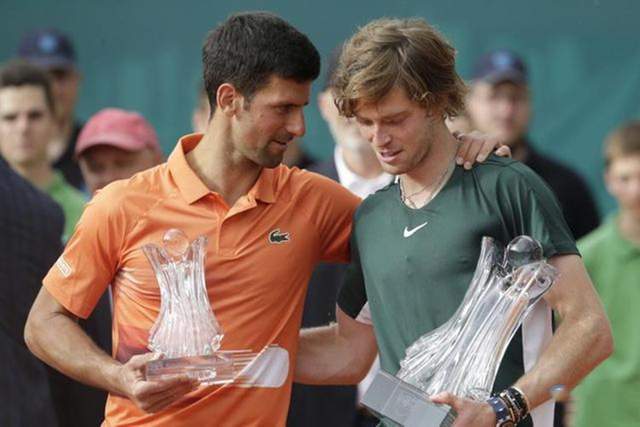 尤其是那些 尤其是那些