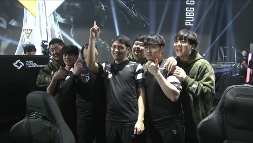 再回到拉开 再回到拉开