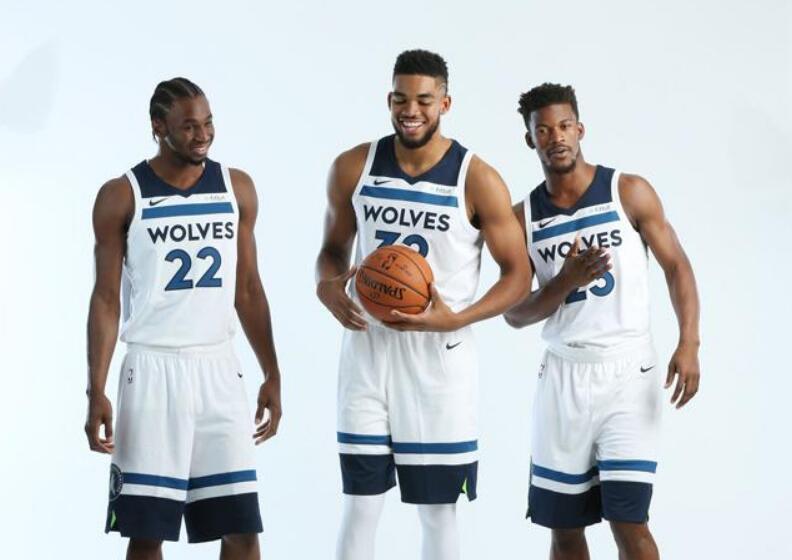 的身高与对 的身高与对